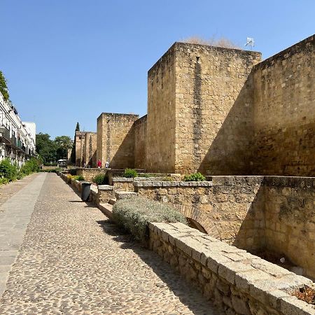 Apartamento La Mezquita-Catedral Cordoba Exterior photo